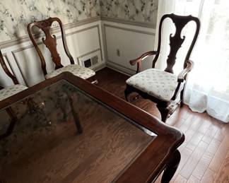 Close-up dining chairs