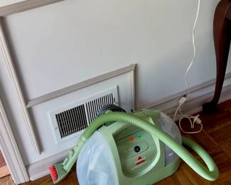 Bissell top-of-the-line carpet cleaner and detergent. Like new.