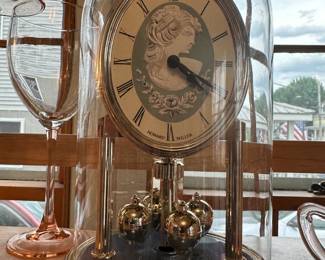 Howard Miller Anniversary Clock