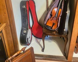 Artisto Violin made by Fiat Musica in Mirecourt France & Banjo