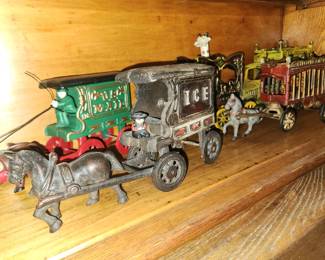 Vintage metal figurines