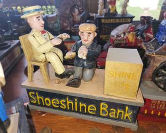 Vintage metal banks (30+ not all pictured)