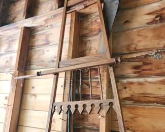 Vintage picture stand