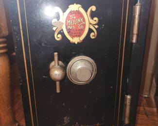 Vintage Small Meilink Mfg Co. safe