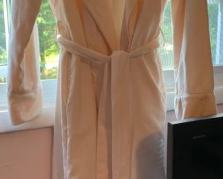 Women’s robe