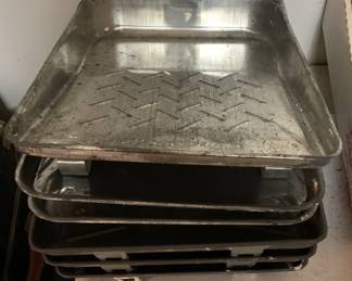 Metal paintings trays ready for plastic inserts