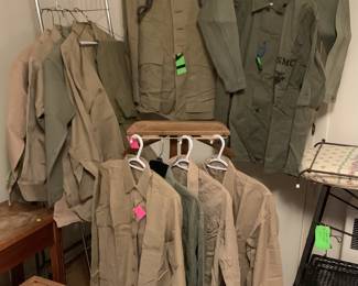 Korean War (1950-1952) Marine kit. No smell. Excellent condition.