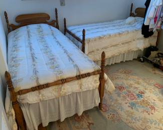 Maple twin beds
