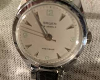 Gruen precision mechanical watch in working order!