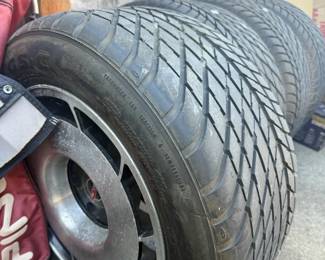 Set of 4 Corvette wheels/tires