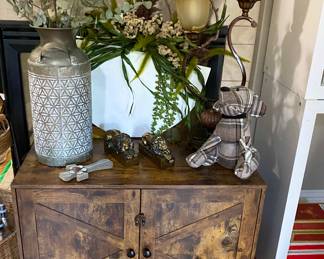 Country decor