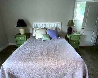 Bed and 2 nightstands