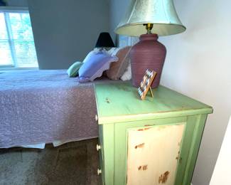 2 nightstand