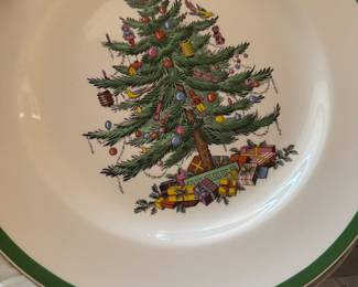 Spode Christmas Tree dinner plates 