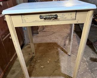 Cute small enamel top table.