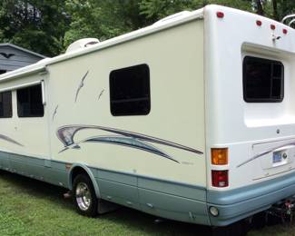 2000 National Sea Breeze Motorhome 1340, Class A, 34’ With Slide Out & 2 Turn Out Awnings, Motorhome Is Clean And In Good Running Condition. Gas Generator, Air Conditioner, Levelers, Double Door Refrigerator, Backup Camera, 2 Flat Screen Televisions, Convection Microwave & 3 Burner Range, Shower W Small Tub. 50,694 Miles, Triton V10 engine