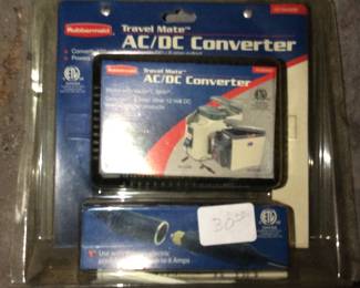 AC/DC POWER CONVERTER, NIB