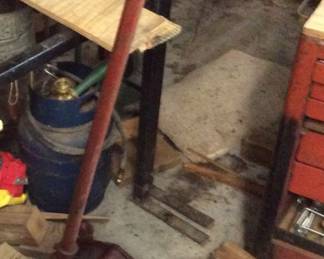 FLOOR JACK