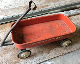VINTAGE RADIO FLYER WAGON