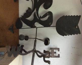 VINTAGE METAL WEATHERVANE