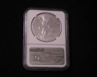 Silver Eagle Dollar 2021 - W, MS 69 eagle landing T2
