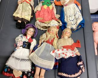 Vintage Travel Dolls