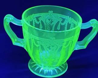 Hocking princess sugar bowl uranium glass