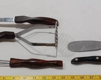 Cutco high quality utensils / knives.