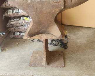 Large anvil