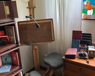 Easel and Ergonomics Chair