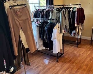 Curated women’s designer fashion — 500+ lightweight tops, pants & summer-friendly staples from AG, Everlane, Madewell & more.