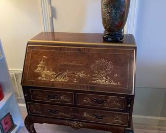 Hekman Chinoiserie desk, slant front