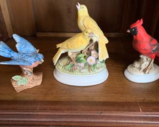 Bird figurines