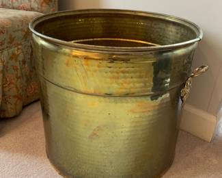 Brass planter