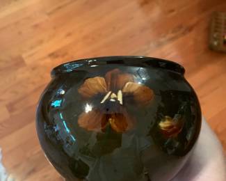 Weller type rose bowl
