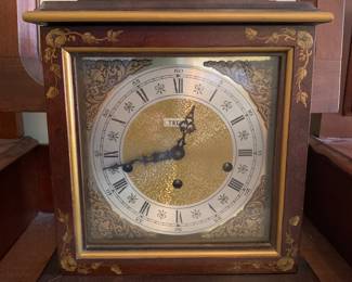 Trends bracket clock, Chinoiserie case