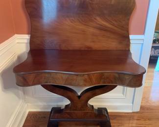 Antebellum game table