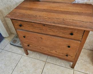 3 drawer chest