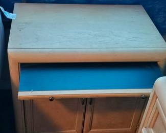 bed side table
