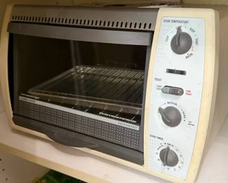 Black and Decker Toaster Oven