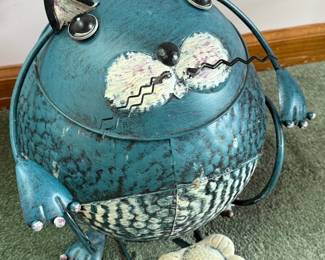 Metal Cat - Hands-Free Waste Basket