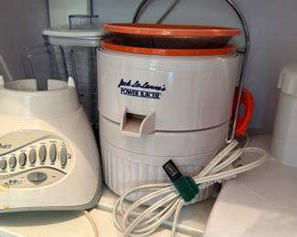 Oster Blender and Jack LaLanne Power Juicer