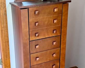 Wood Jewelry Stand with Mirror