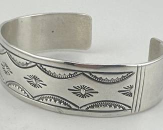 Native American sterling cuff marked "DV"