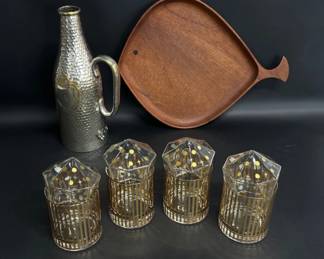 Assembled lot of vintage and vintage inspired barware