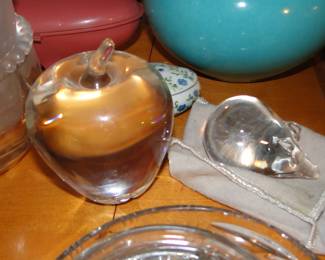 Steuben Apple and mouse
