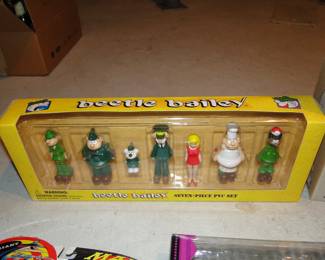 Beetle Bailey figures
