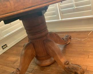 #182 42 inch oak round pedestal table 3 leaves unusual Dauphine carved feet no chairs $2,000.00