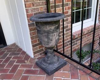#185 misc out 2 foot tal black light weight pots $20.00
#186 misc out 2 foot tal black light weight pots $20.00