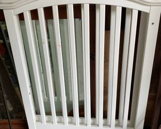 #83 Childcraft Baby Bed w/Rails - Laminate White w/drawer $25.00